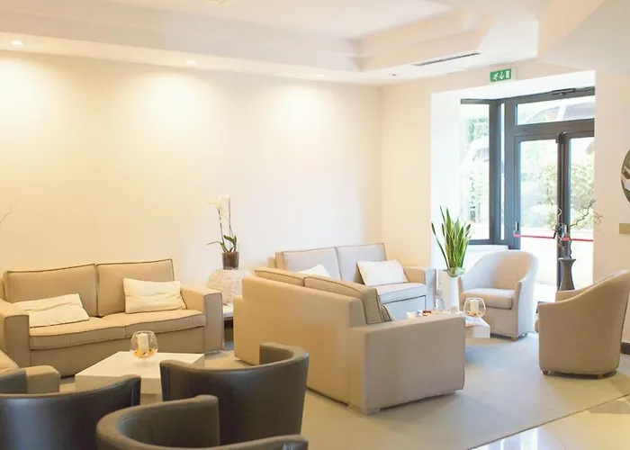 Fontana Olente Hotel 3*